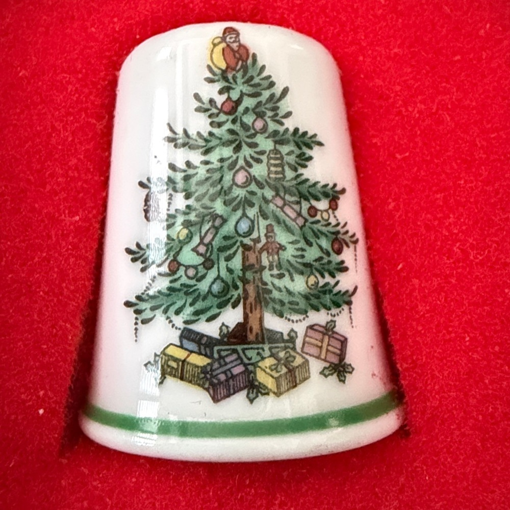 Spode Holiday Thimble